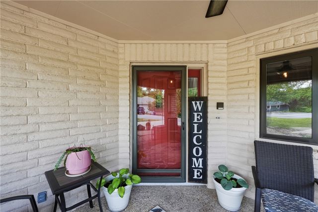 76 Sherlock Drive, Bella Vista, AR 72715