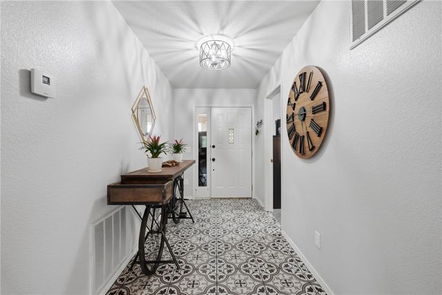 76 Sherlock Drive, Bella Vista, AR 72715