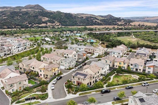 893 Longhorn, Rancho Mission Viejo, CA 92694