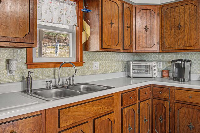 9667 Route 36, Fairfield, VT 05448