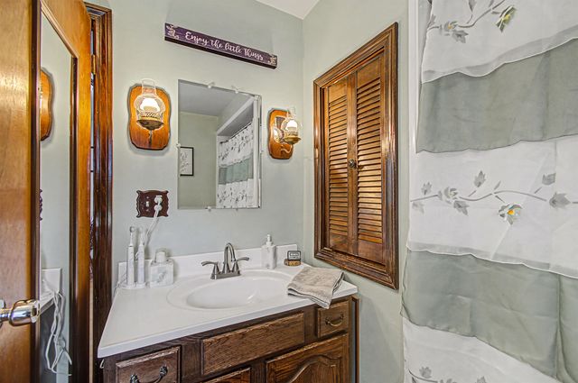 9667 Route 36, Fairfield, VT 05448