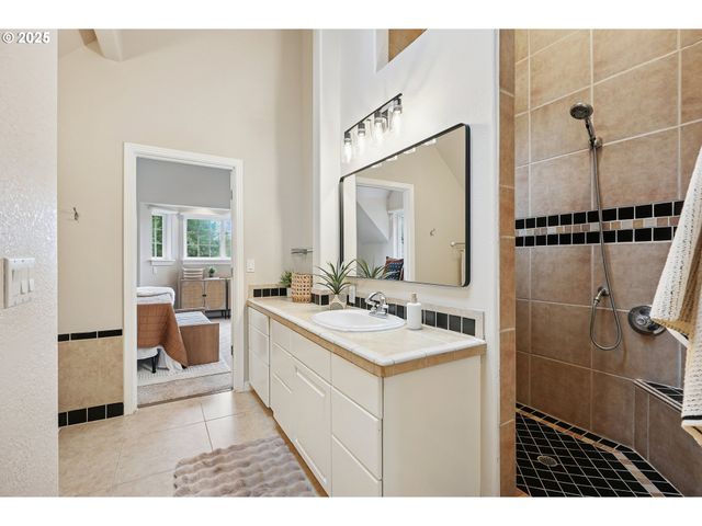 33111 Se WOOD Dr, Washougal, WA 98671