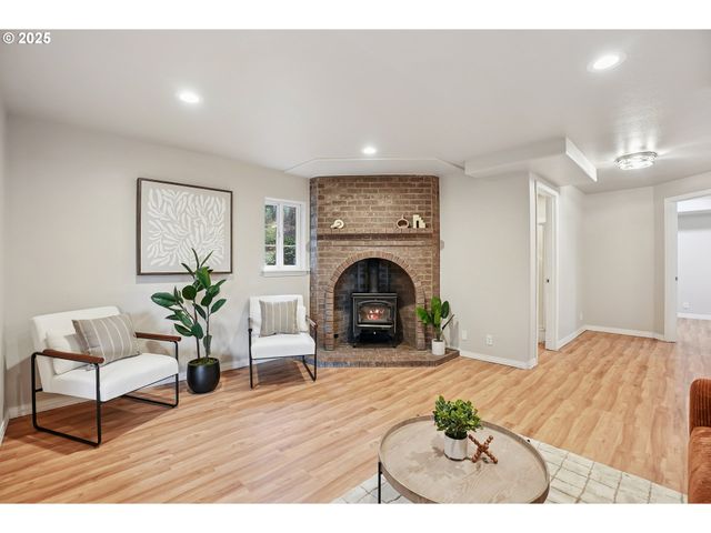 33111 Se WOOD Dr, Washougal, WA 98671