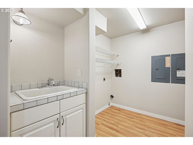 33111 Se WOOD Dr, Washougal, WA 98671