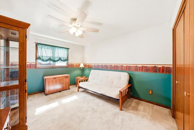 916 W JOLIET Highway, New Lenox, IL 60451