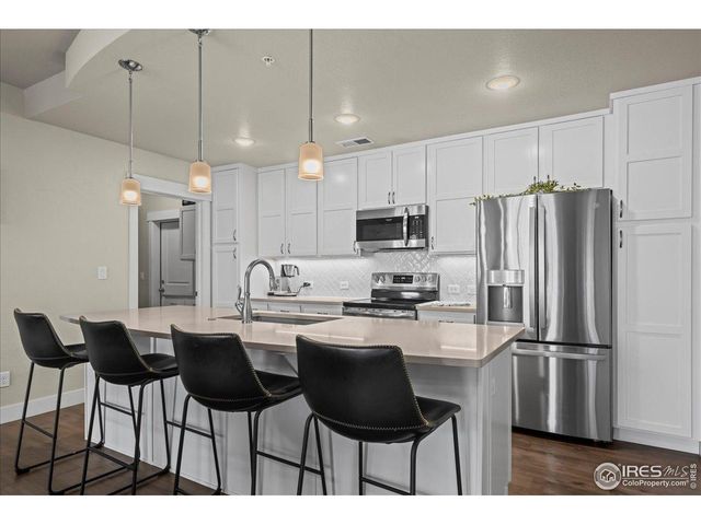 4622 Hahns Peak Dr 101, Loveland, CO 80538