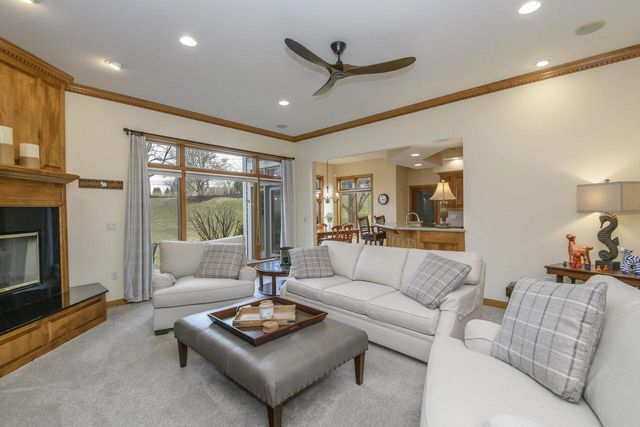 18840 Saratoga COURT, Brookfield, WI 53045