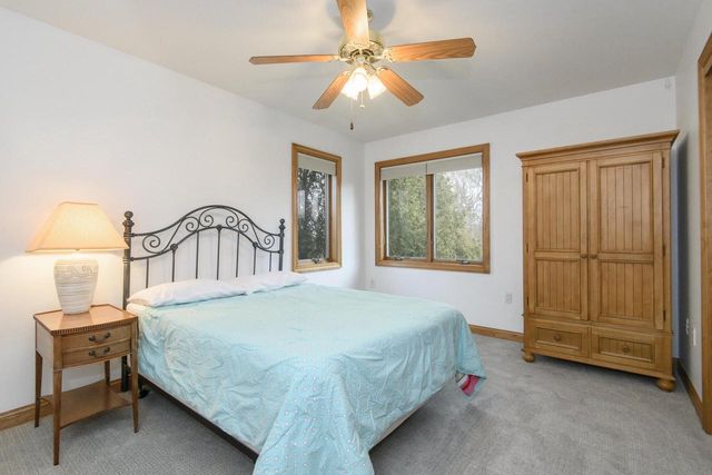 18840 Saratoga COURT, Brookfield, WI 53045