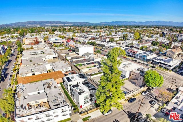 21719 Hart Street, Canoga Park, CA 91303
