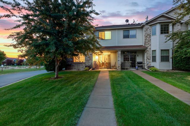 155 Stallion Lane, Circle Pines, MN 55014