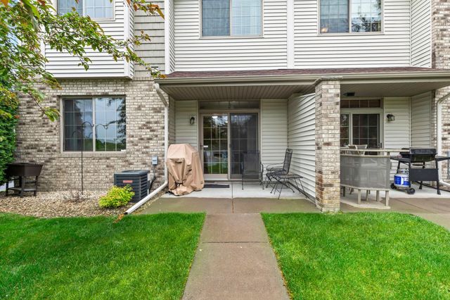 155 Stallion Lane, Circle Pines, MN 55014