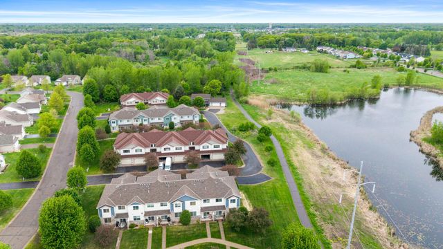 155 Stallion Lane, Circle Pines, MN 55014
