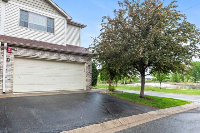 155 Stallion Lane, Circle Pines, MN 55014