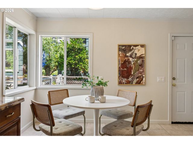 7522 N DWIGHT Ave, Portland, OR 97203