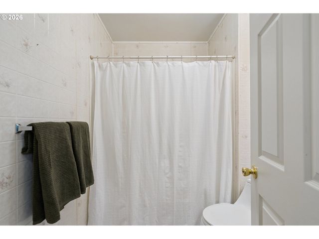 7522 N DWIGHT Ave, Portland, OR 97203