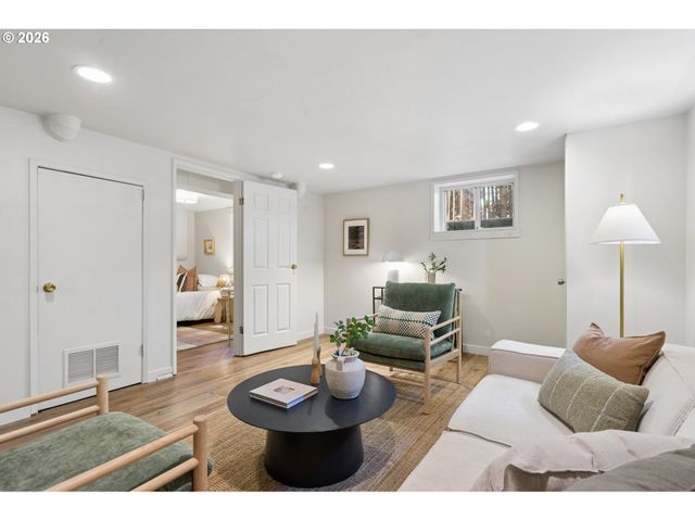 7522 N DWIGHT Ave, Portland, OR 97203