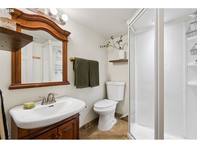 7522 N DWIGHT Ave, Portland, OR 97203