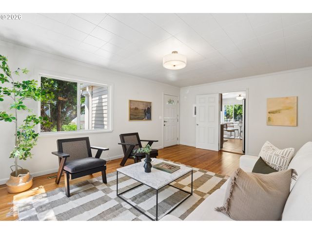 7522 N DWIGHT Ave, Portland, OR 97203