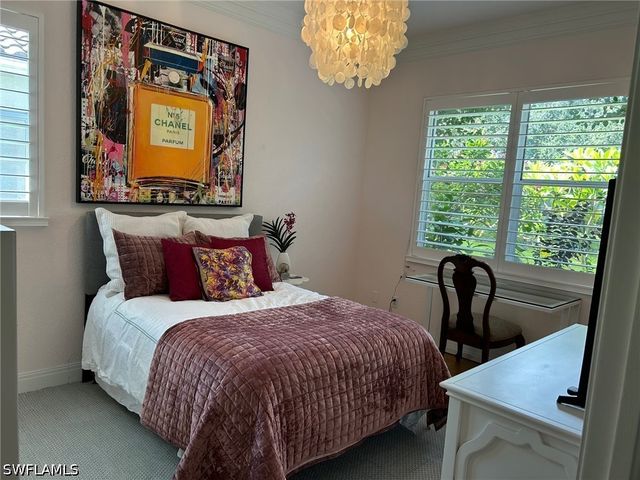 1107 Augusta Falls WAY, Naples, FL 34119