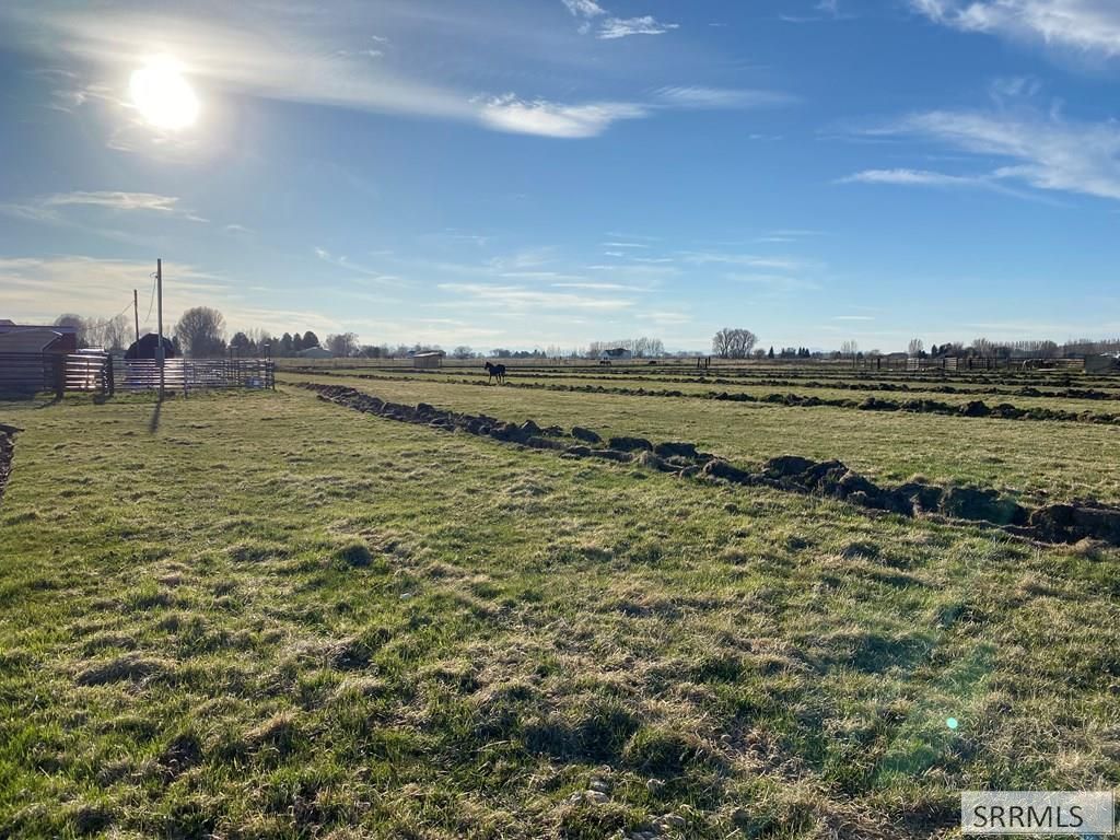 Image 1 of property listing at TBD N Annis Hwy, Rigby, ID 83442