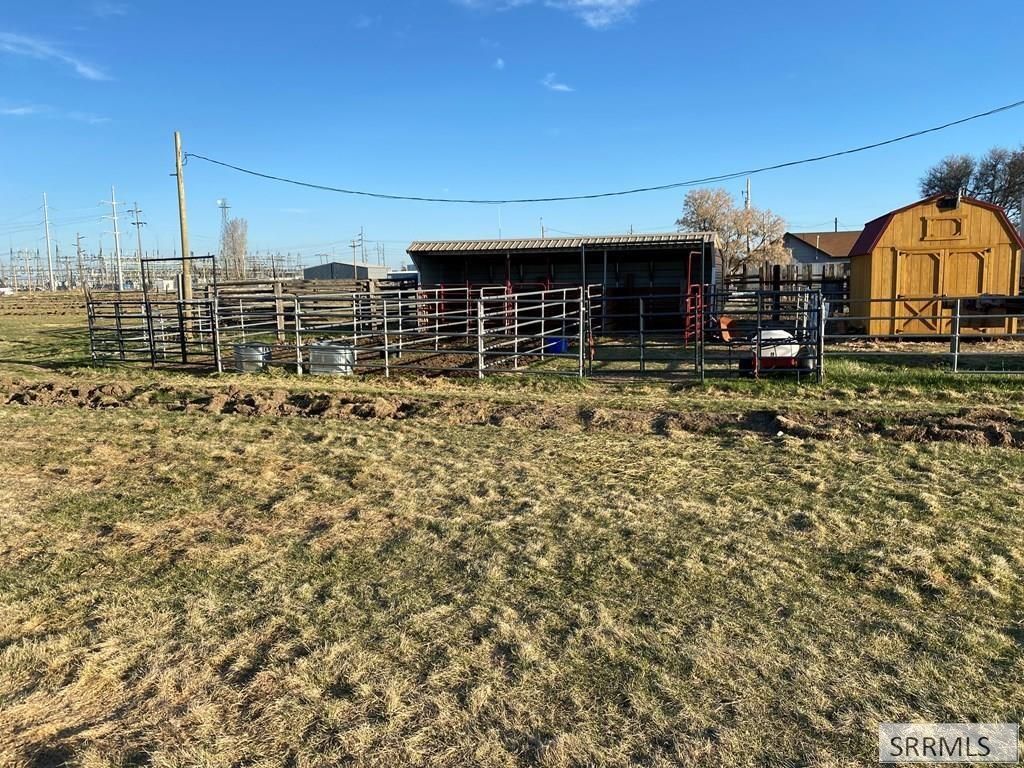 Image 6 of property listing at TBD N Annis Hwy, Rigby, ID 83442
