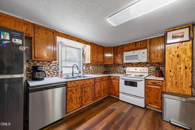 43 N Carrie Street, Coats, NC 27521