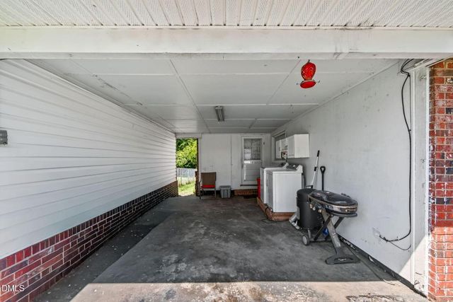43 N Carrie Street, Coats, NC 27521