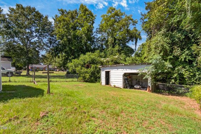 43 N Carrie Street, Coats, NC 27521