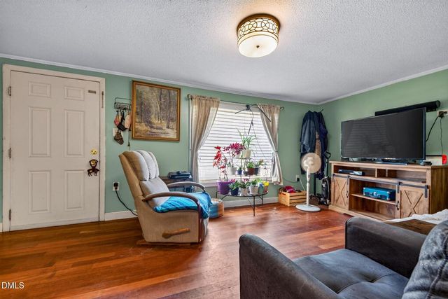43 N Carrie Street, Coats, NC 27521