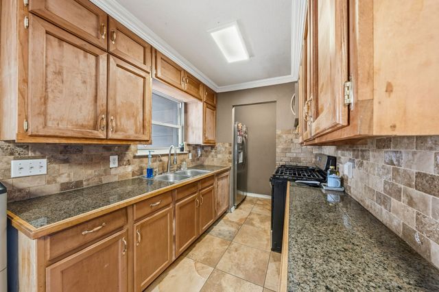 1530 Carson Drive, Mesquite, TX 75149