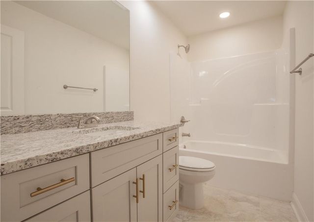 334 Maple View Drive, Carrollton, GA 30117