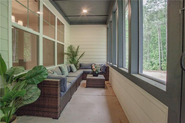 334 Maple View Drive, Carrollton, GA 30117