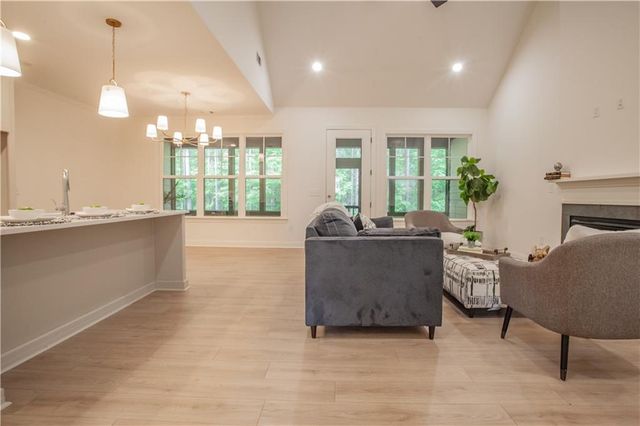334 Maple View Drive, Carrollton, GA 30117