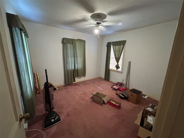 3435 Poinsettia Drive, Dallas, TX 75211