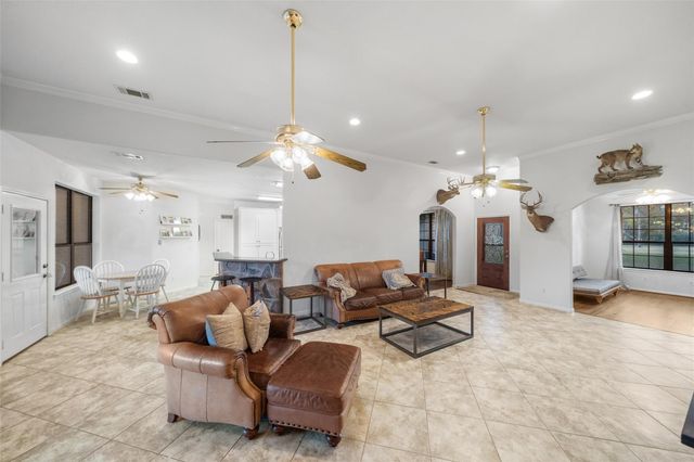 394 Fm 230-1, Trinity, TX 75862