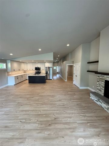 404 Trail Street, Darrington, WA 98241