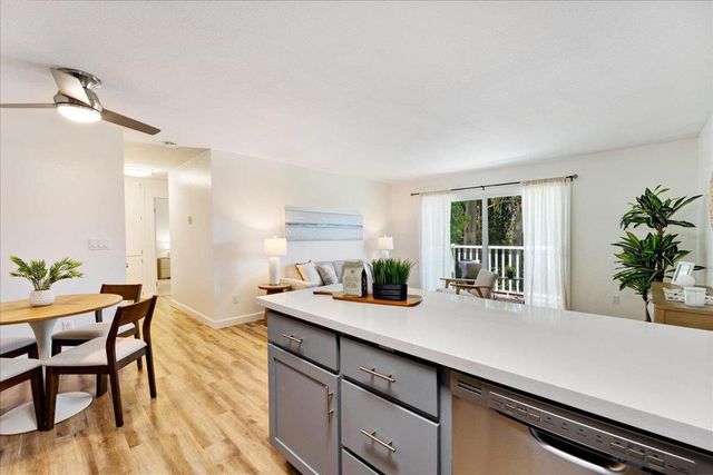 755 14th Avenue 816, Santa Cruz, CA 95062