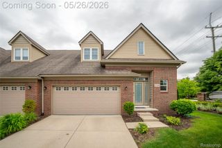 42384 Gateway Dr, Plymouth Charter Township, MI 48170