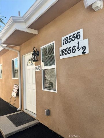 18556 Bryant, Northridge, CA 91324