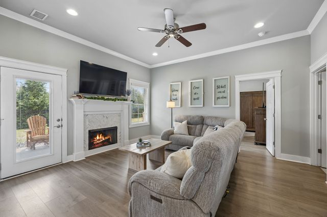 1411 Alamo Ave, Murfreesboro, TN 37129