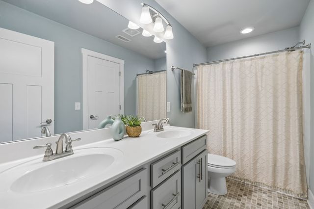 1411 Alamo Ave, Murfreesboro, TN 37129