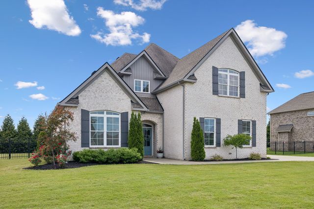 1411 Alamo Ave, Murfreesboro, TN 37129