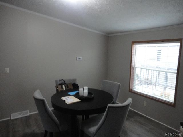 923 Stevens Trail, Monroe, MI 48161