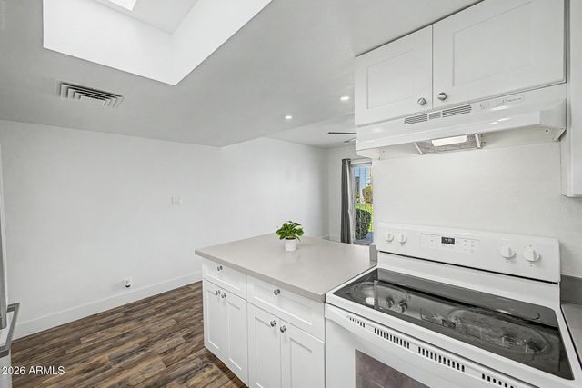 6812 N 35TH Avenue E, Phoenix, AZ 85017