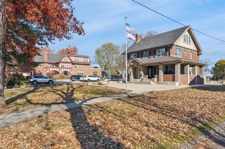 1245 34th Street, Des Moines, IA 50311