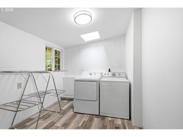 6521 GLEN ECHO Ave, Gladstone, OR 97027