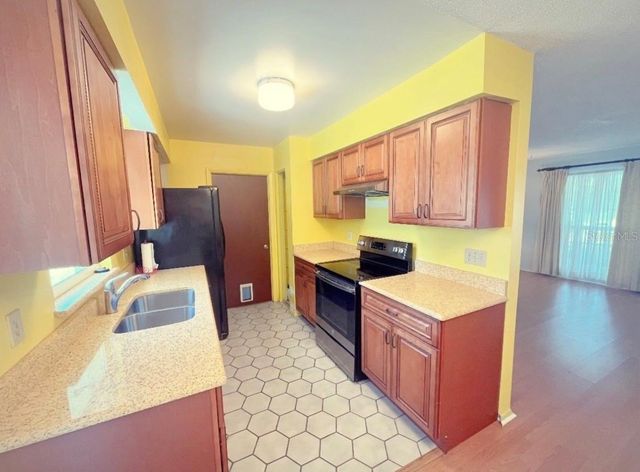 5839 HUTTON DRIVE, Orlando, FL 32808