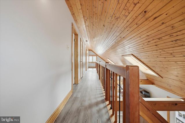 325 FOX RIDGE DR, Strasburg, VA 22657