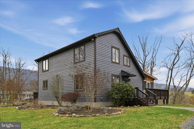 325 FOX RIDGE DR, Strasburg, VA 22657