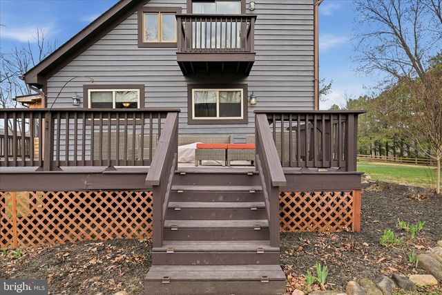 325 FOX RIDGE DR, Strasburg, VA 22657